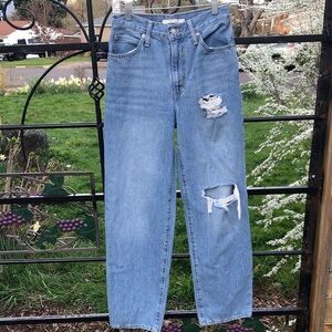 Levi’s’94 Baggy blue denim distressed jeans size 25/29.5”